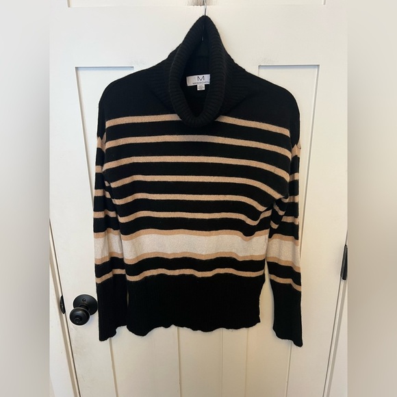 Magaschoni 100% Cashmere Turtle Neck Sweater Size S Black Combo - Picture 3 of 7